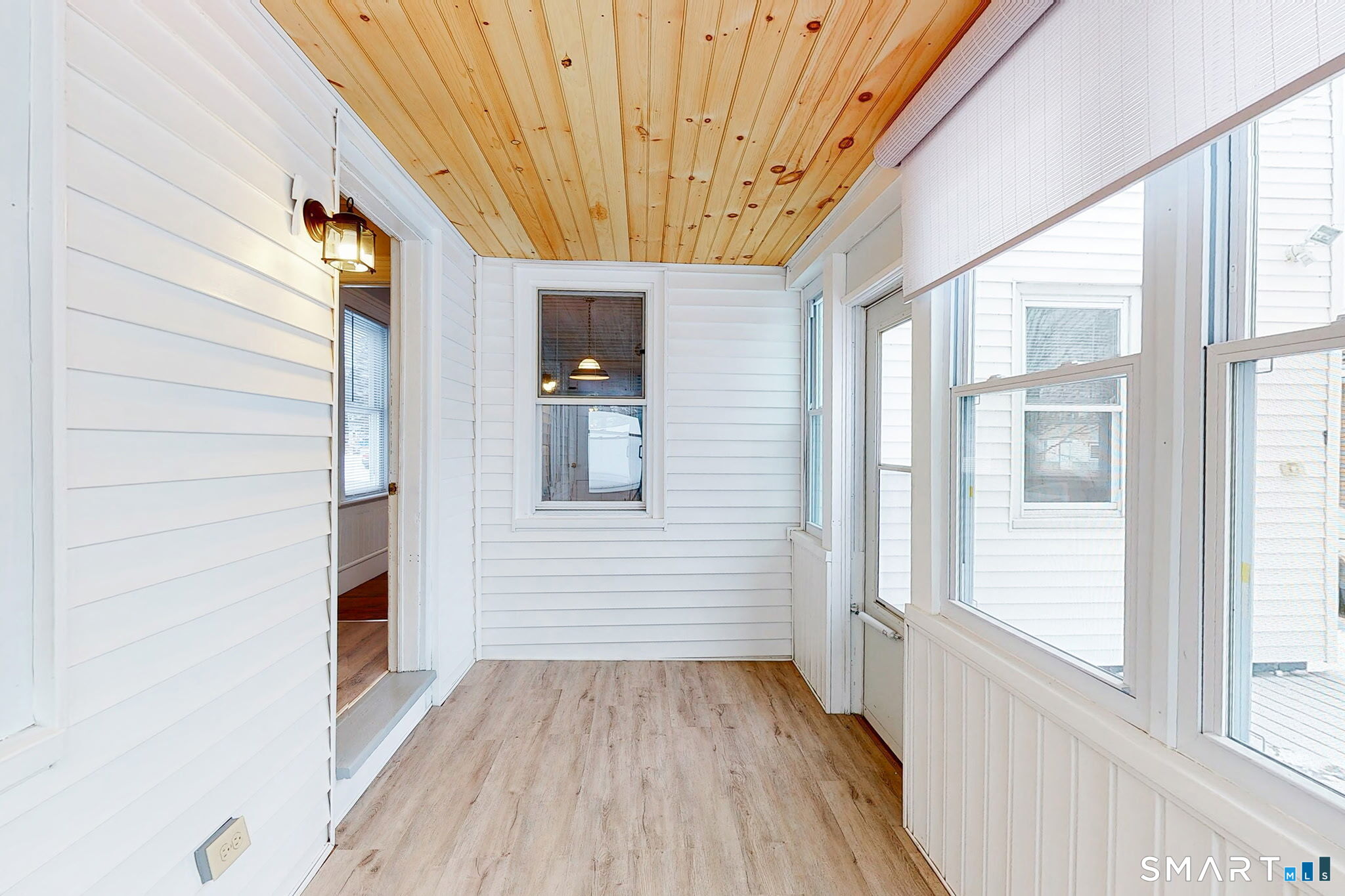 85 A Maple Street Danielson, CT 06239 - Photo 6 of 26