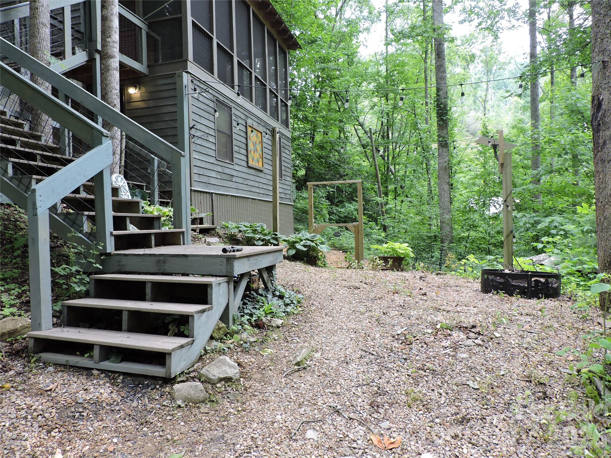 963 Melton Branch Road Bakersville, NC 28705 - Photo 8 of 48