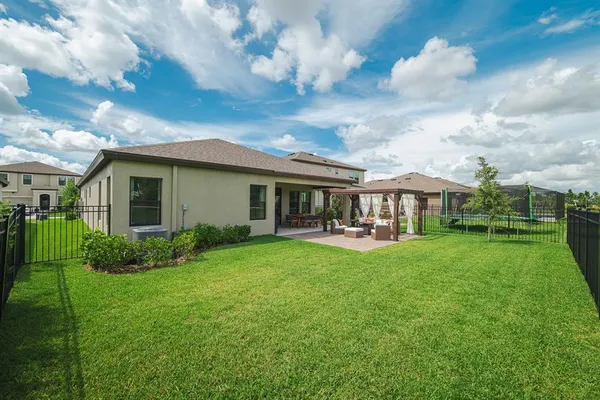 $2,600 | 12643 Shetland Walk Drive, Lithia, FL 33547