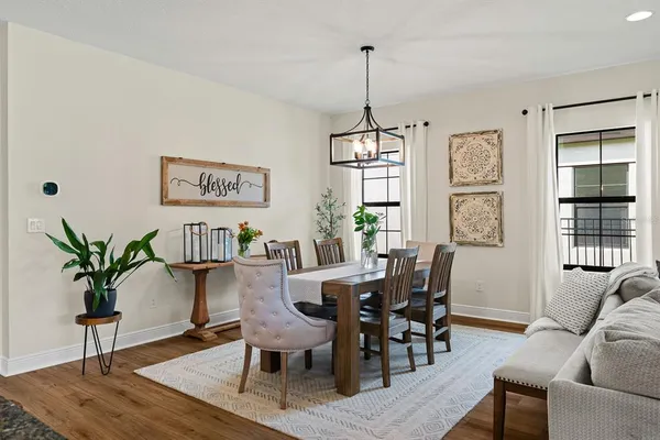 $2,600 | 12643 Shetland Walk Drive, Lithia, FL 33547