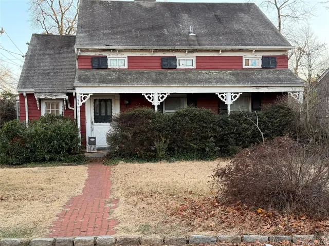 $1,299,999 | 199 Cherry Street, Woodmere, NY 11598