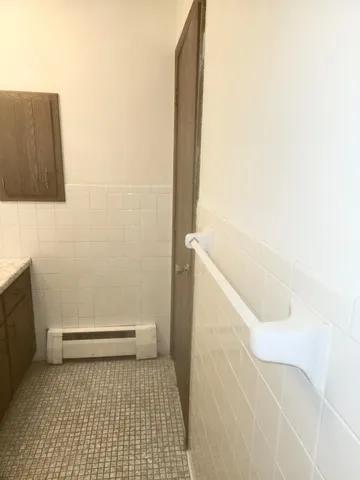 $1,195 | 6060 52nd Street North, Oakdale, MN 55128