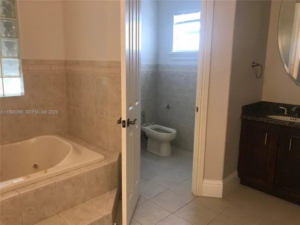 $5,900 | 8750 Southwest 164th Street, Palmetto Bay, FL 33157
