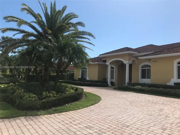 $5,900 | 8750 Southwest 164th Street, Palmetto Bay, FL 33157
