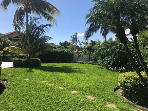 $5,900 | 8750 Southwest 164th Street, Palmetto Bay, FL 33157