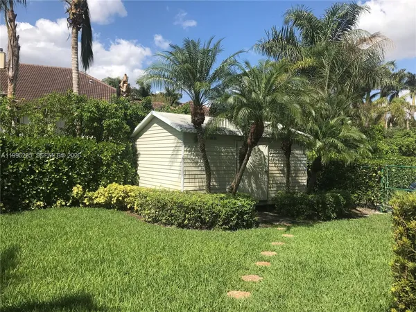 $5,900 | 8750 Southwest 164th Street, Palmetto Bay, FL 33157