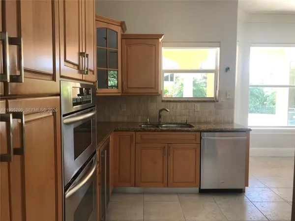 $5,900 | 8750 Southwest 164th Street, Palmetto Bay, FL 33157