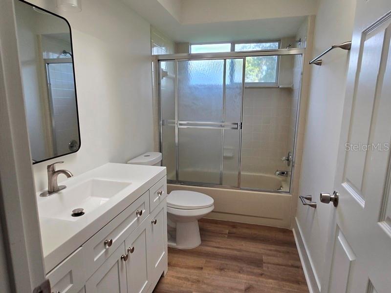 11510 Southwest 85th Court Ocala, FL 34481 - Photo 24 of 39 a bathroom with a sink toilet and shower