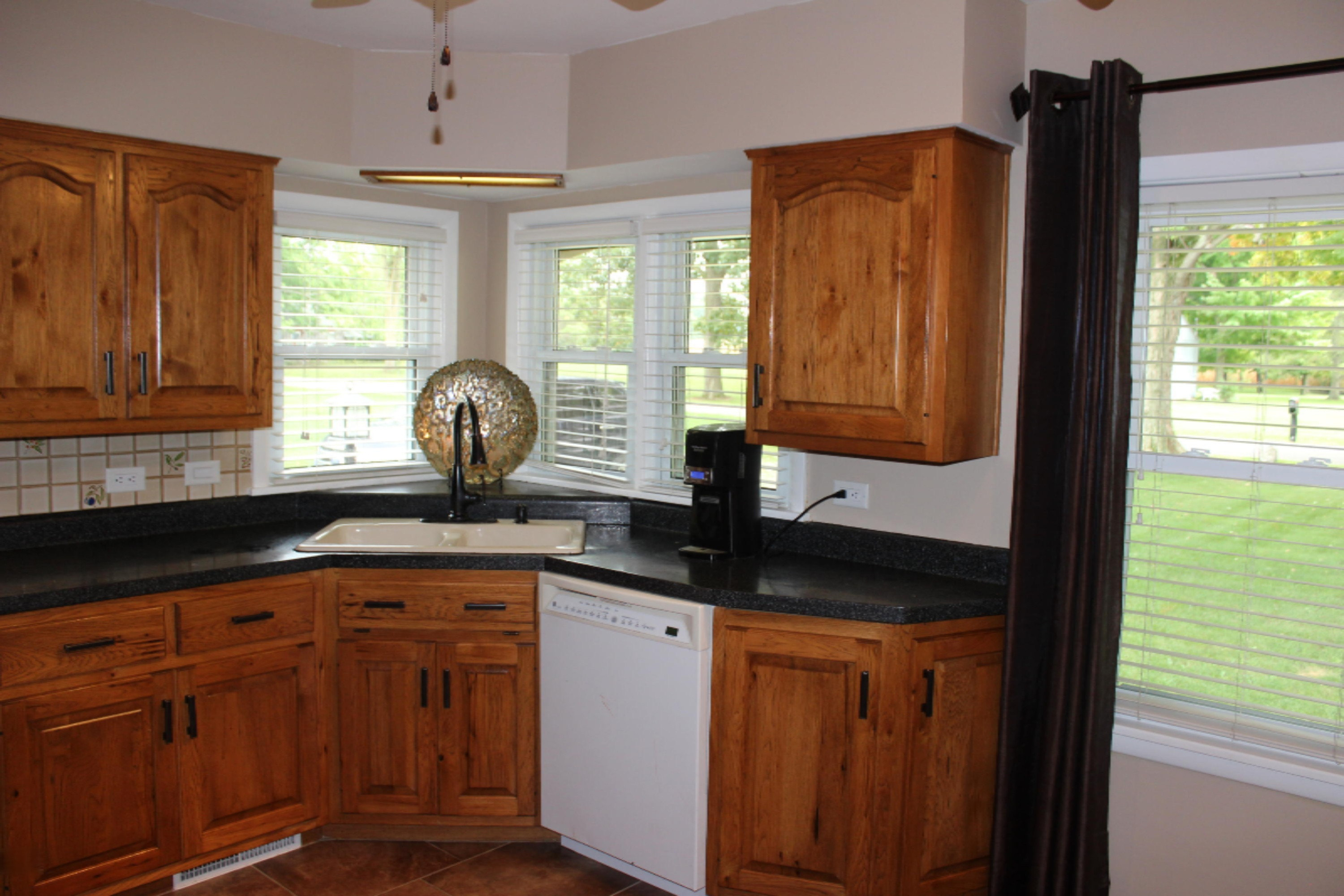 456 West Division Street Sherwood, MI 49089 - Photo 6 of 28 IMG_2831