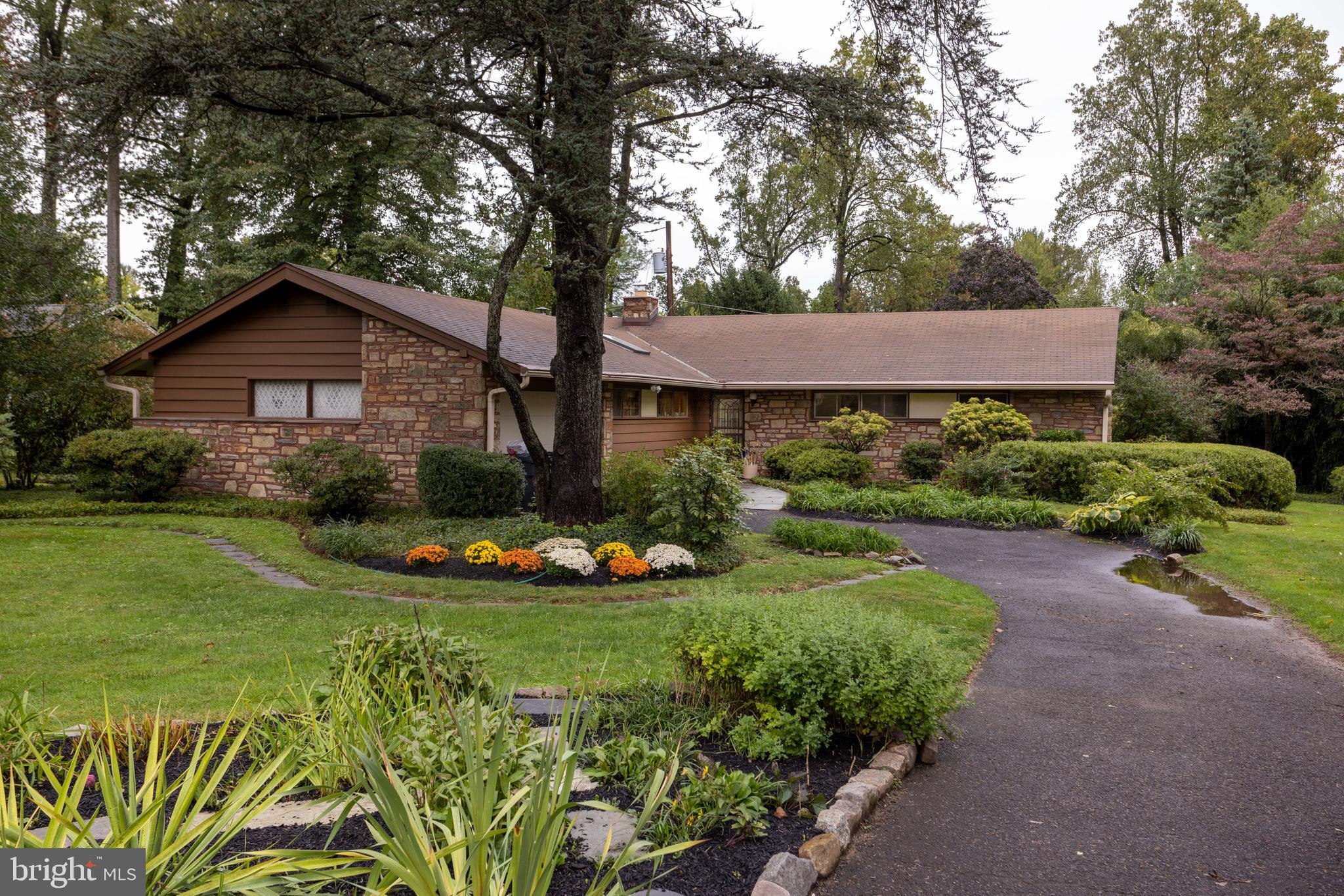 1063 Kingsley Road Rydal, PA 19046 - Photo 1 of 1 Exterior Front