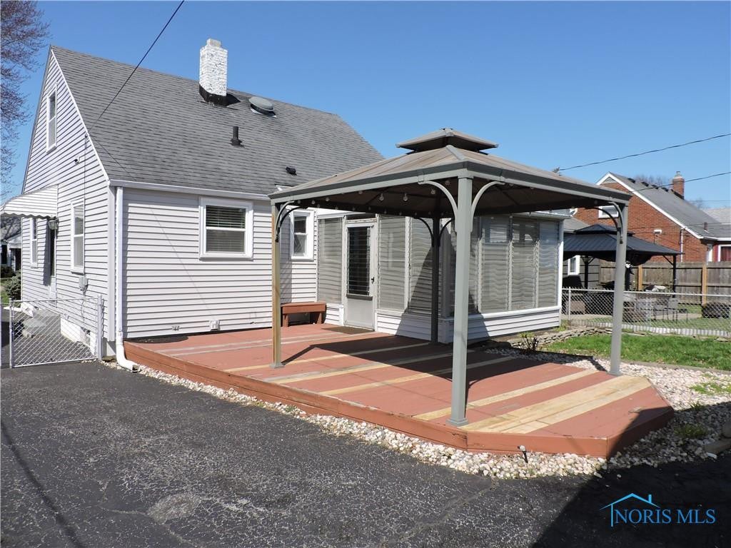 4022 Grantley Road Toledo, OH 43613 - Photo 15 of 19 Gallery Image 15