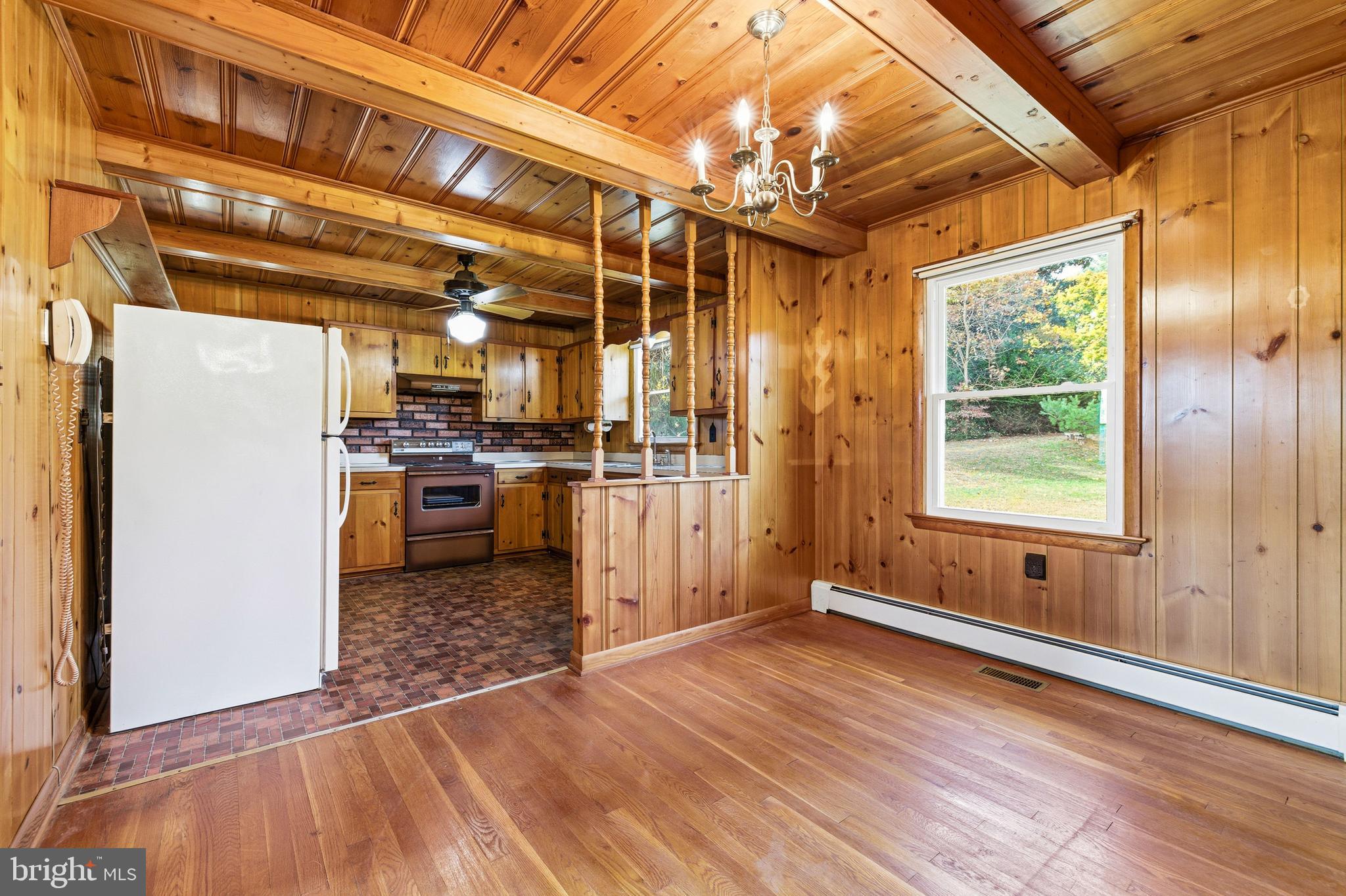 27 Atkins Road Sperryville, VA 22740 - Photo 13 of 76