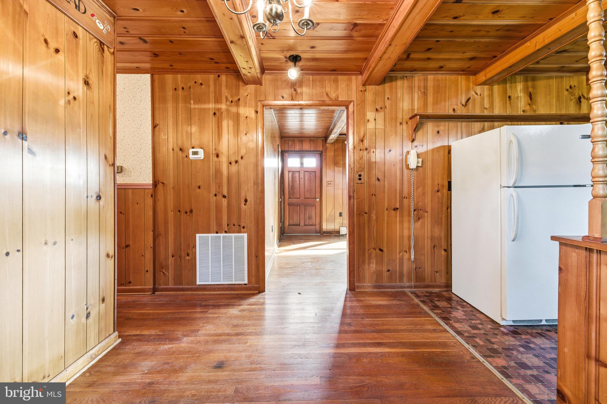 27 Atkins Road Sperryville, VA 22740 - Photo 15 of 76