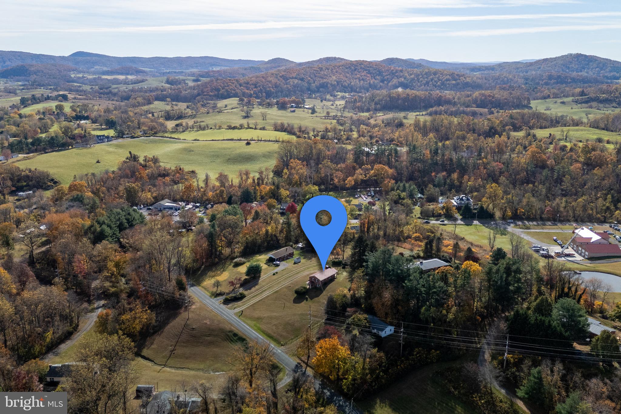 27 Atkins Road Sperryville, VA 22740 - Photo 2 of 76