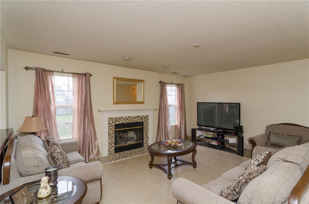 5379 Milhouse Road Indianapolis, IN 46221 - Photo 2 of 11 Gallery Image 2