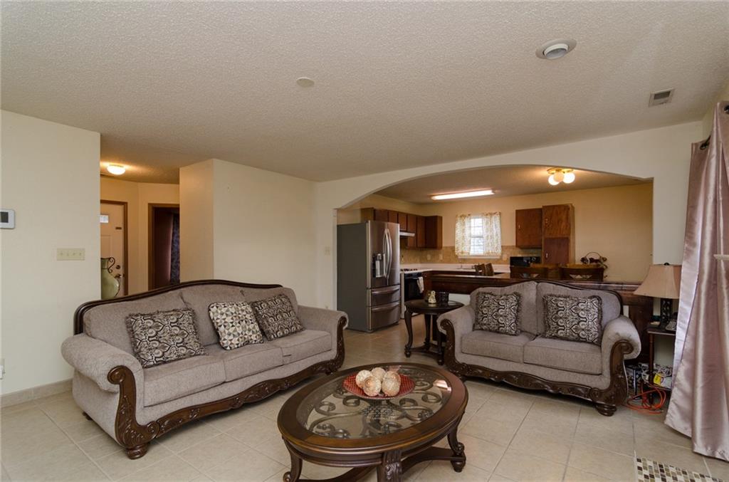 5379 Milhouse Road Indianapolis, IN 46221 - Photo 3 of 11 Gallery Image 3
