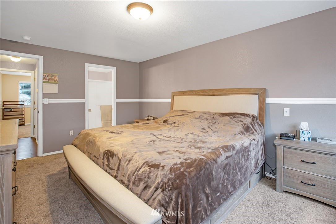5621 180th Avenue Southwest Rochester, WA 98579 - Photo 14 of 28