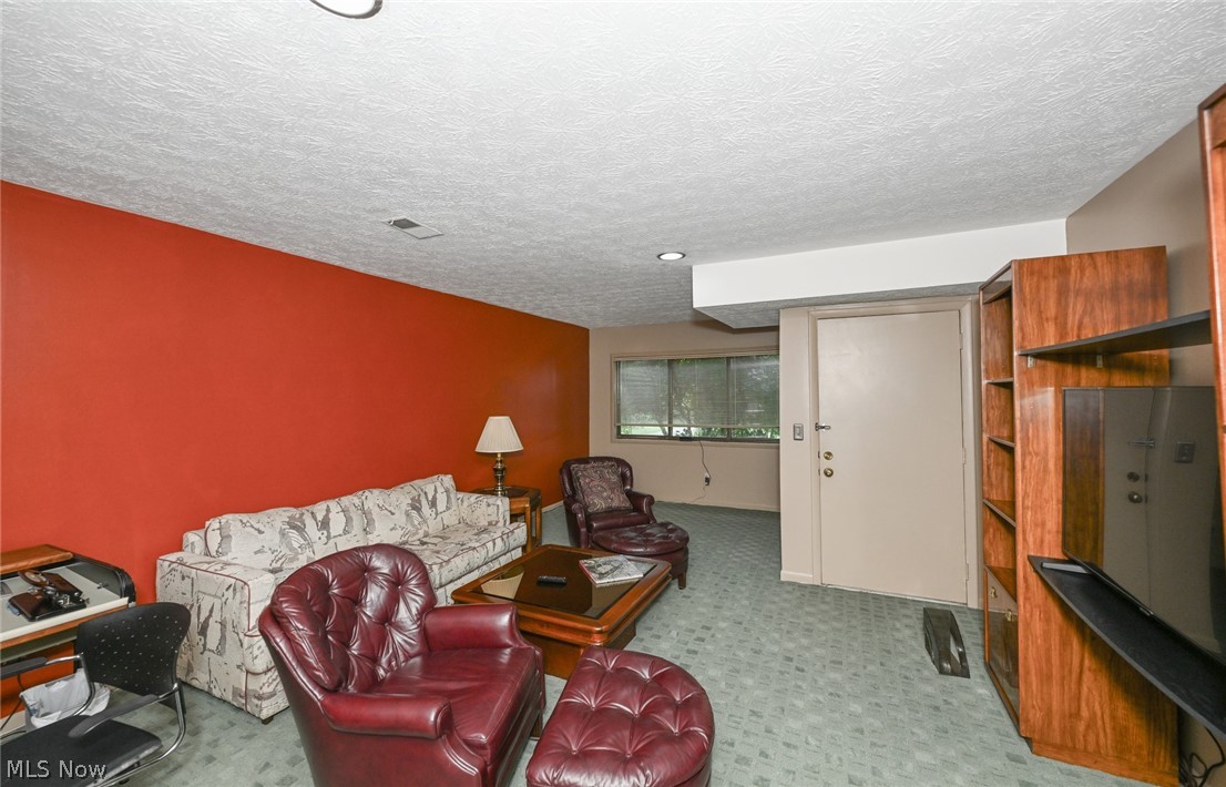 171 Granger Road, Unit 118 Medina, OH 44256 - Photo 44 of 50