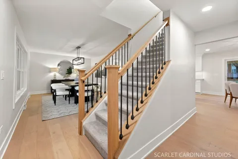$950,000 | 1048 Summit Hills Lane, Naperville, IL 60563