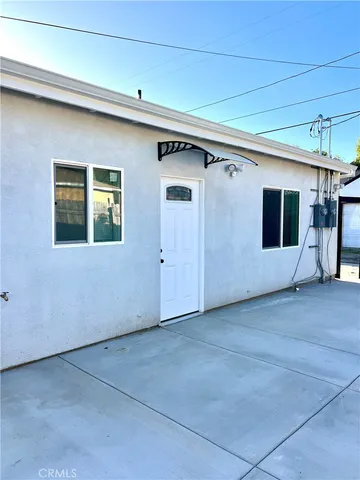 $2,850 | 17205 Saticoy Street, Lake Balboa, CA 91406