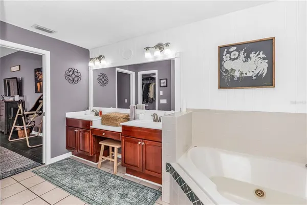 $574,999 | 257 Hazeltine Drive, DeBary, FL 32713