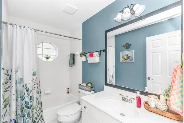 $574,999 | 257 Hazeltine Drive, DeBary, FL 32713