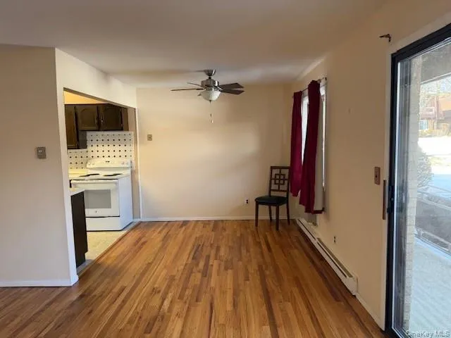 $2,300 | 5 Germonds Village, Unit 5, Bardonia, NY 10954