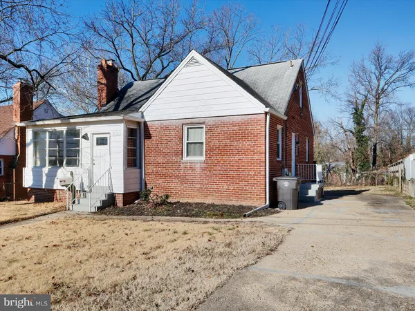 $2,900 | 3412 Purdue Street, Hyattsville, MD 20783