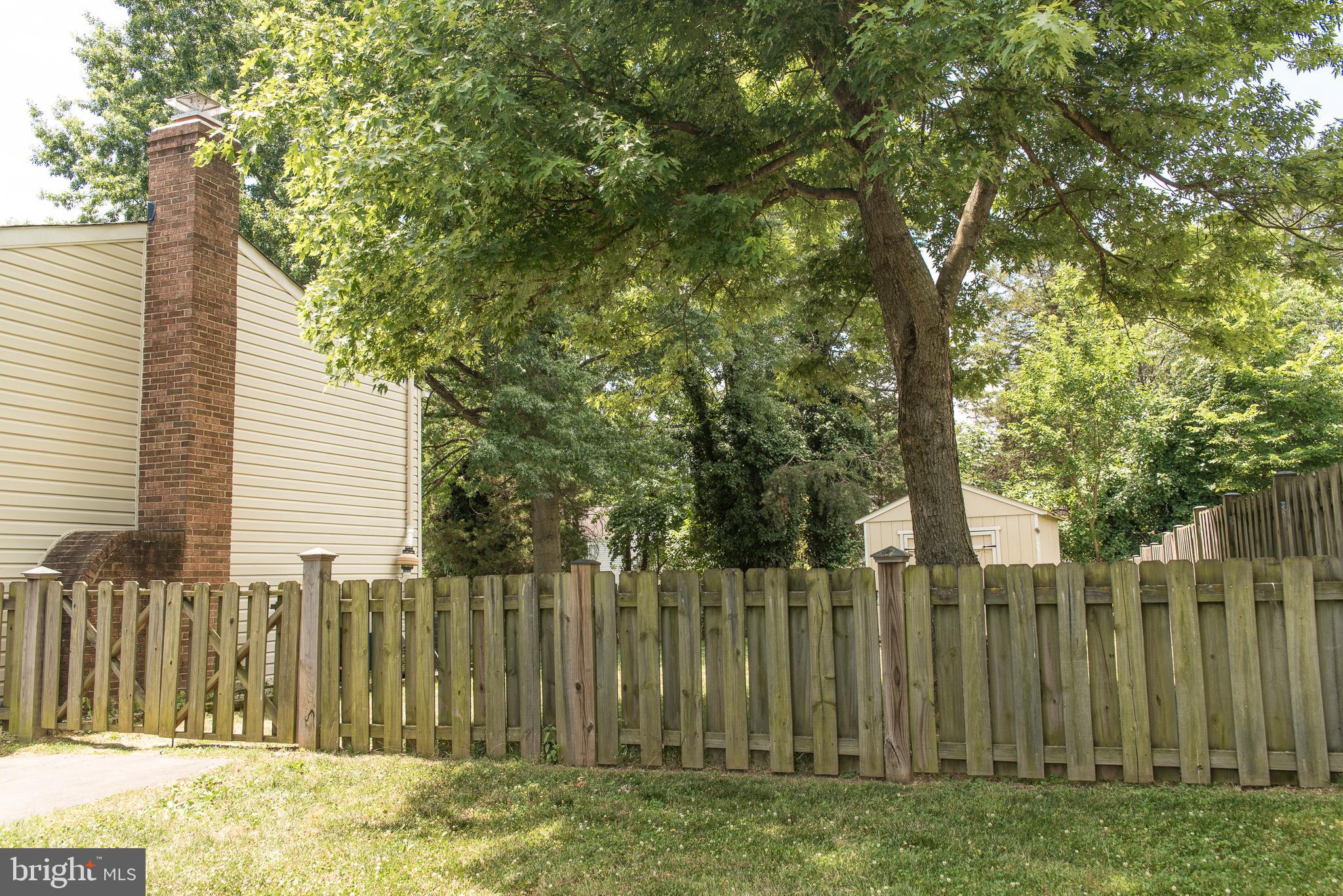 154 Magnolia Road Sterling, VA 20164 - Photo 41 of 51 Gallery Image 41