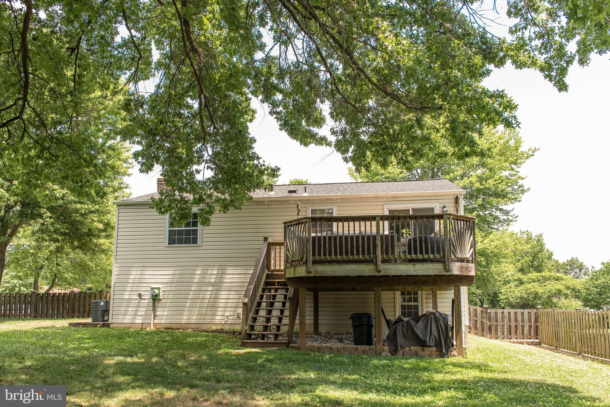 154 Magnolia Road Sterling, VA 20164 - Photo 45 of 51 Gallery Image 45