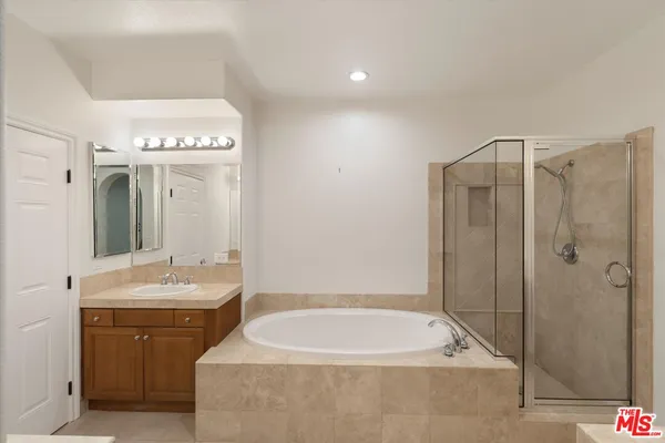 $5,500 | 7101 Playa Vista Drive, Unit 205, Playa Vista, CA 90094