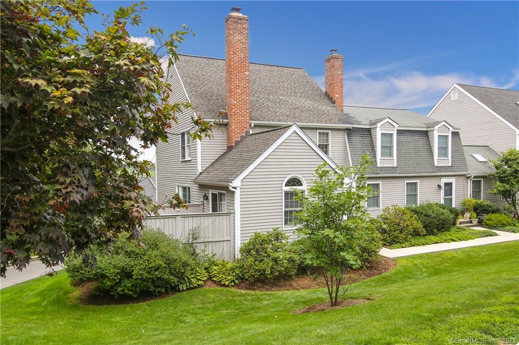 120 Prospect Street, Unit 7 Ridgefield, CT 06877 - Photo 1 of 1