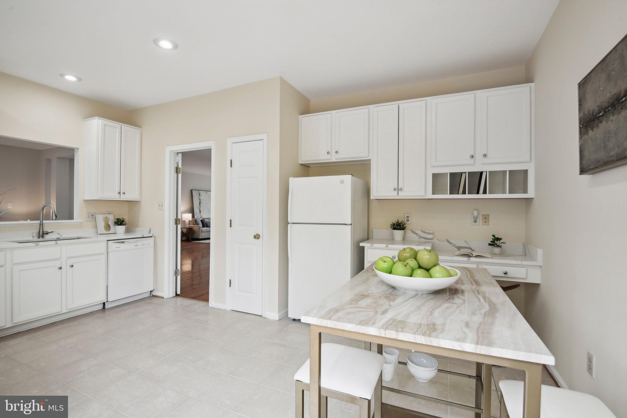 14206 Brenham Drive Centreville, VA 20121 - Photo 19 of 68