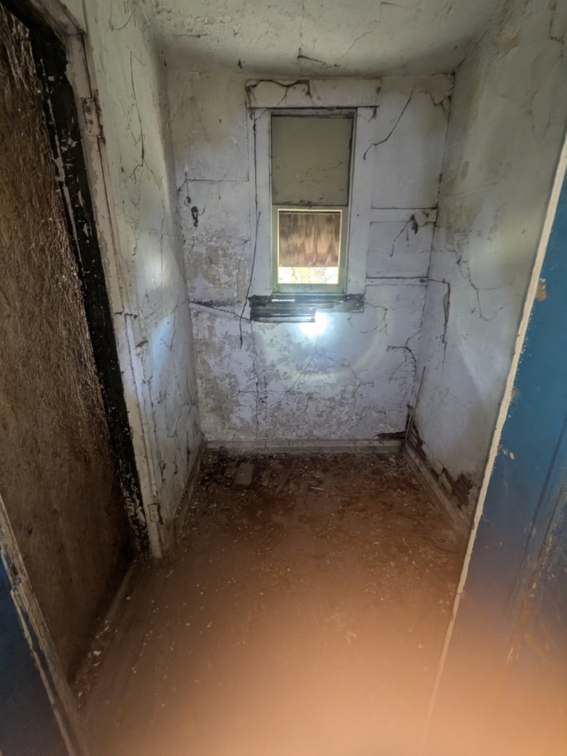 7732 South Normal Avenue Chicago, IL 60620 - Photo 22 of 29 a view of basement