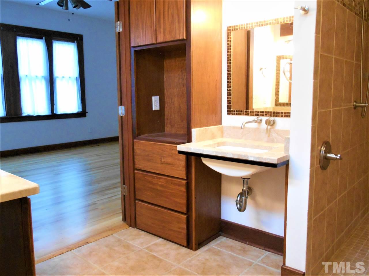 515 Euclid Street Raleigh, NC 27604 - Photo 14 of 24