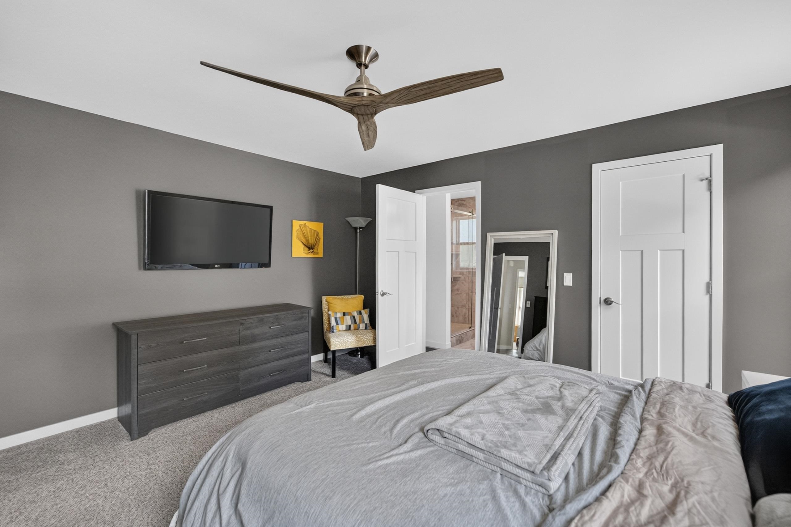 716 Holy Cross Way Madison, WI 53704 - Photo 19 of 35 Gallery Image 19