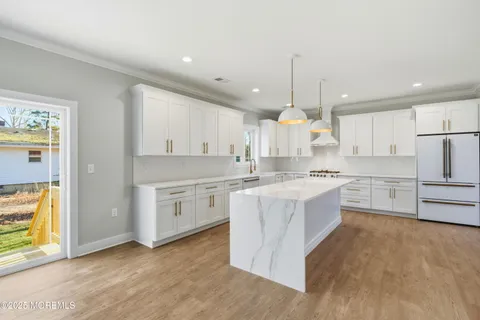 $789,000 | 421 Roland Avenue, Bayville, NJ 08721