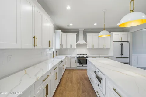 $789,000 | 421 Roland Avenue, Bayville, NJ 08721