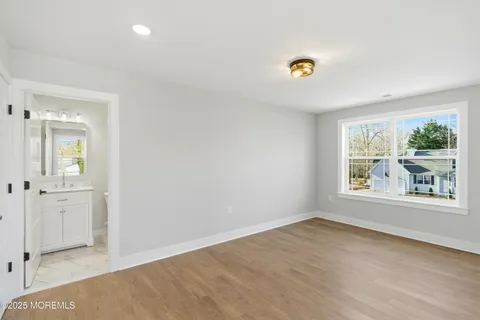 $789,000 | 421 Roland Avenue, Bayville, NJ 08721