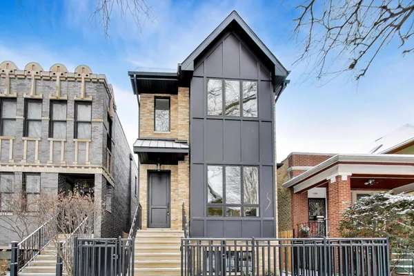 $2,199,999 | 1910 West Fletcher Street, Chicago, IL 60657