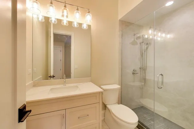 $2,199,999 | 1910 West Fletcher Street, Chicago, IL 60657