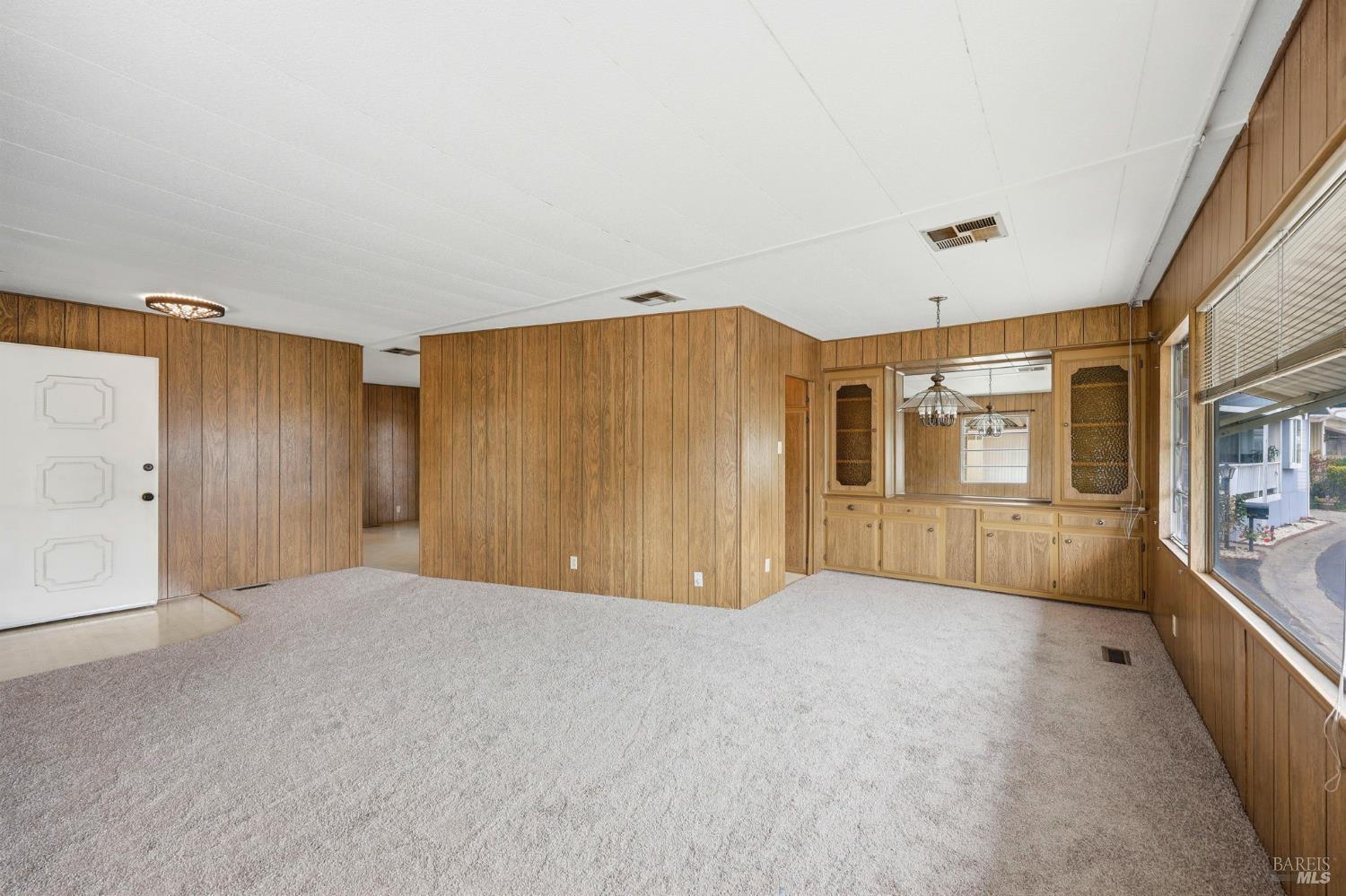 512 Colonial Park Drive Santa Rosa, CA 95403 - Photo 6 of 43