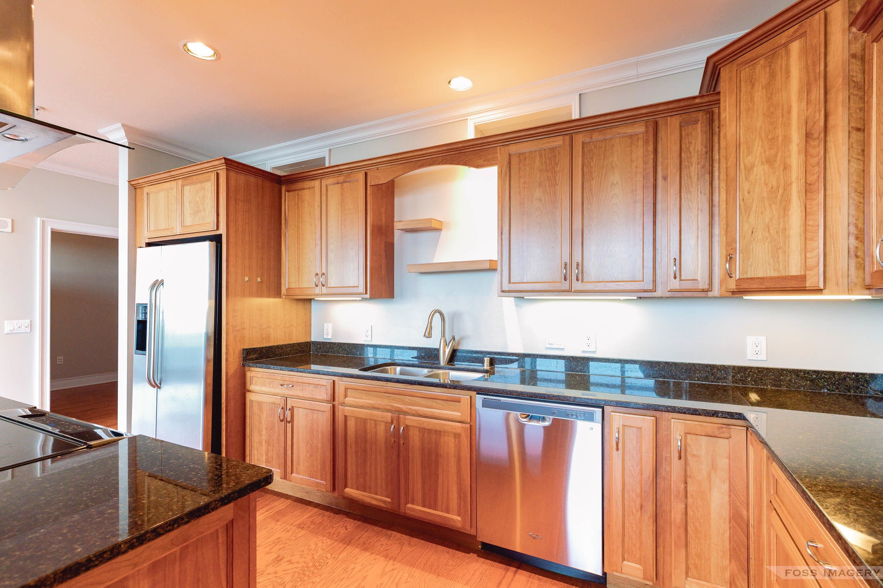 625 North Segoe Road, Unit 1107 Madison, WI 53705 - Photo 13 of 44