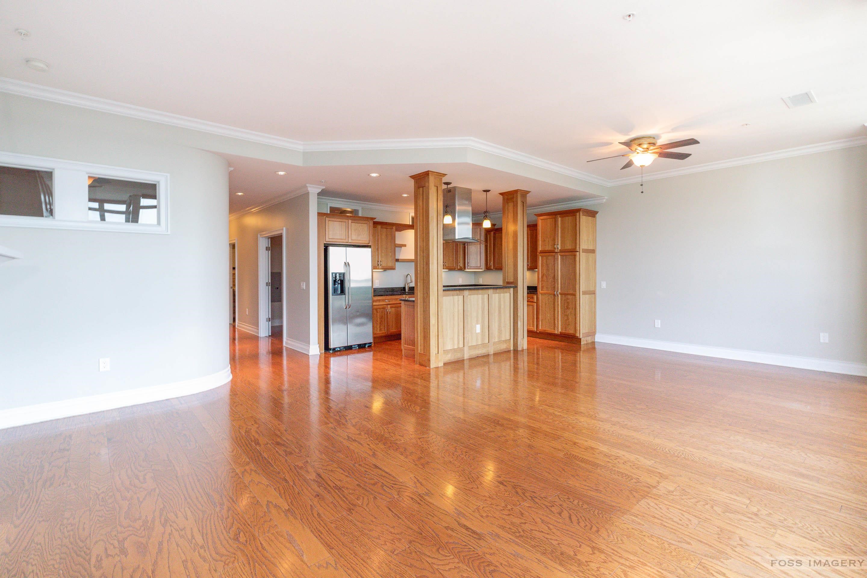 625 North Segoe Road, Unit 1107 Madison, WI 53705 - Photo 9 of 44