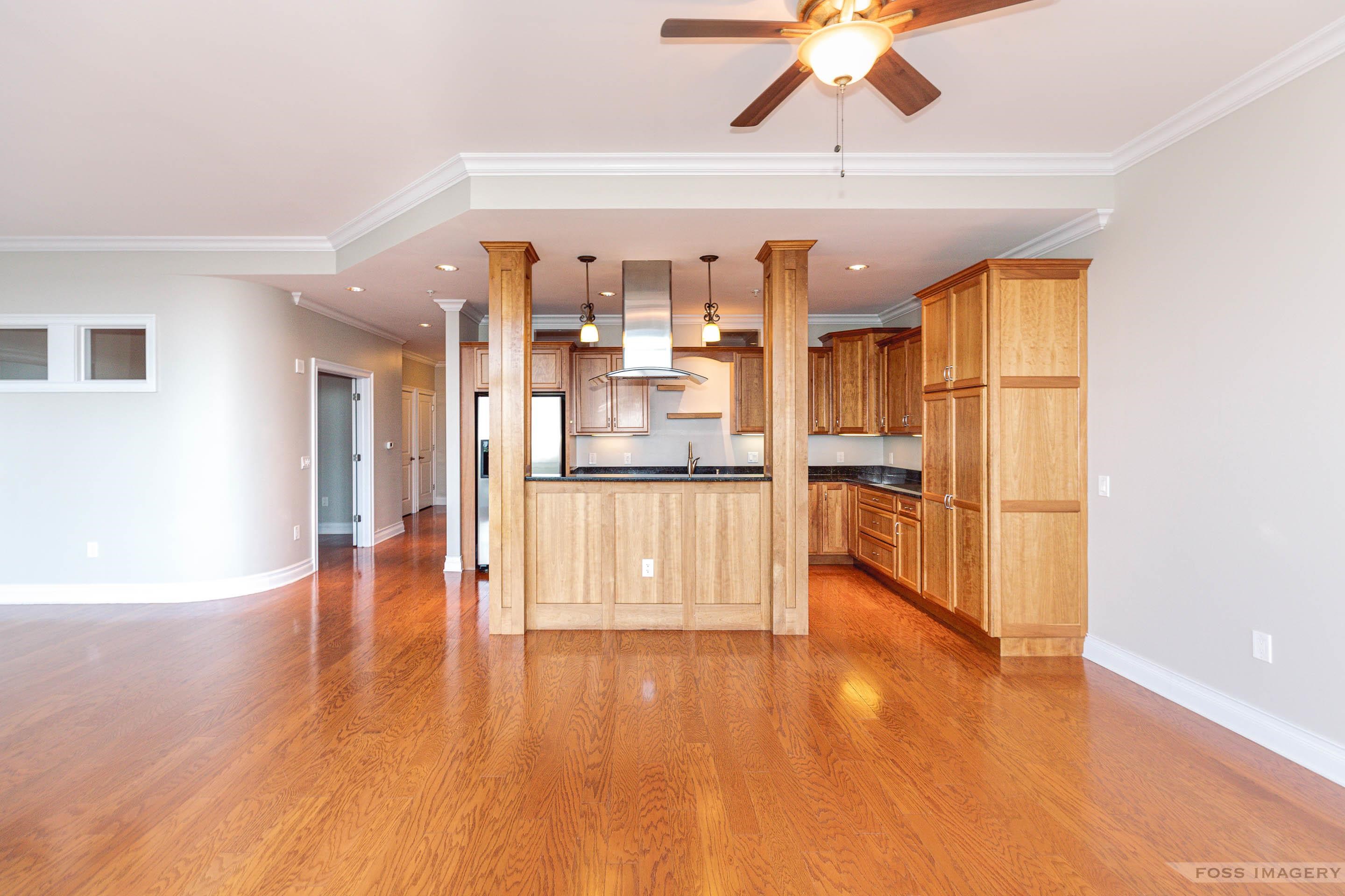 625 North Segoe Road, Unit 1107 Madison, WI 53705 - Photo 10 of 44