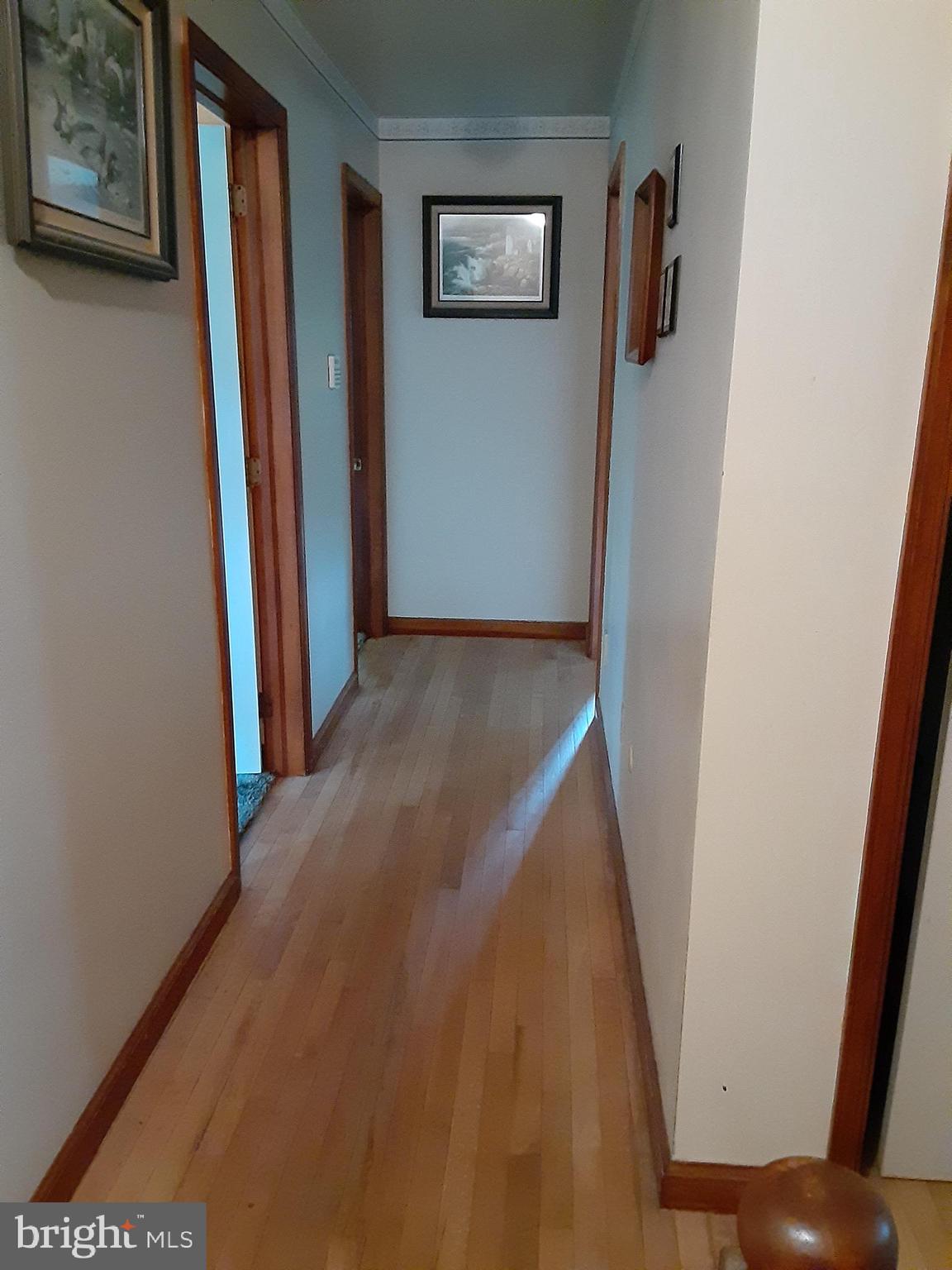 153 Kulp Road Pottstown, PA 19465 - Photo 14 of 26 2nd Floor Hall