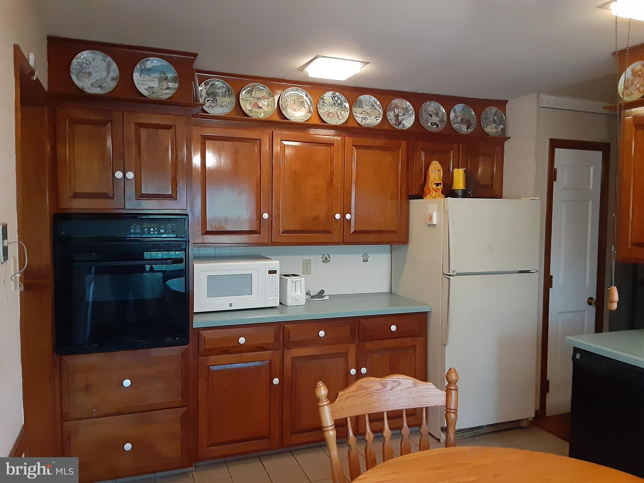 153 Kulp Road Pottstown, PA 19465 - Photo 9 of 26 Kitchen