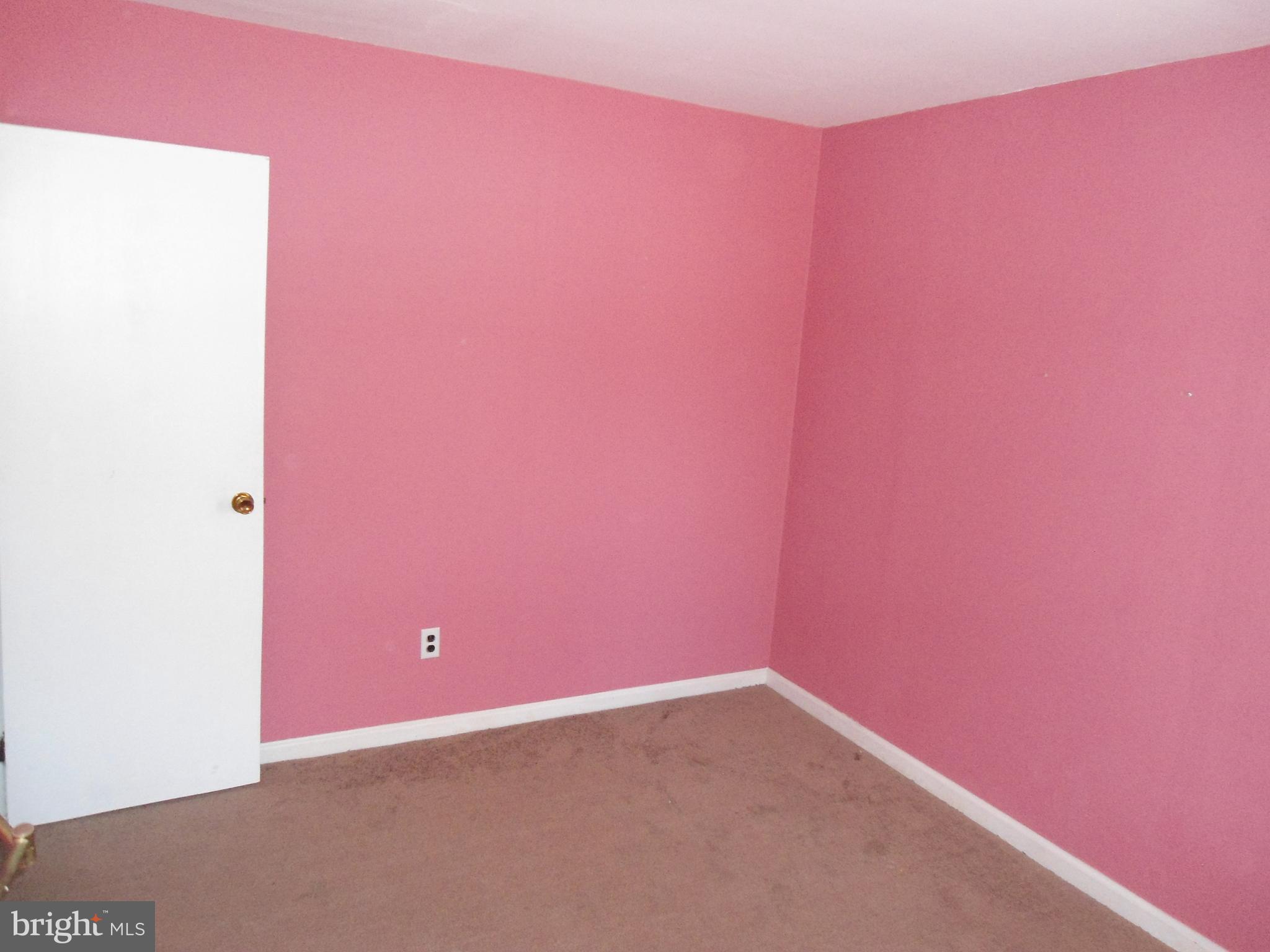 1141 County Line Road Chalfont, PA 18914 - Photo 8 of 12 Gallery Image 8