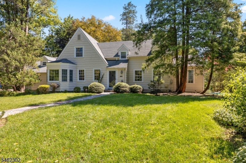 172 New Providence Road Mountainside, NJ 07092 - Photo 42 of 46 Gallery Image 42