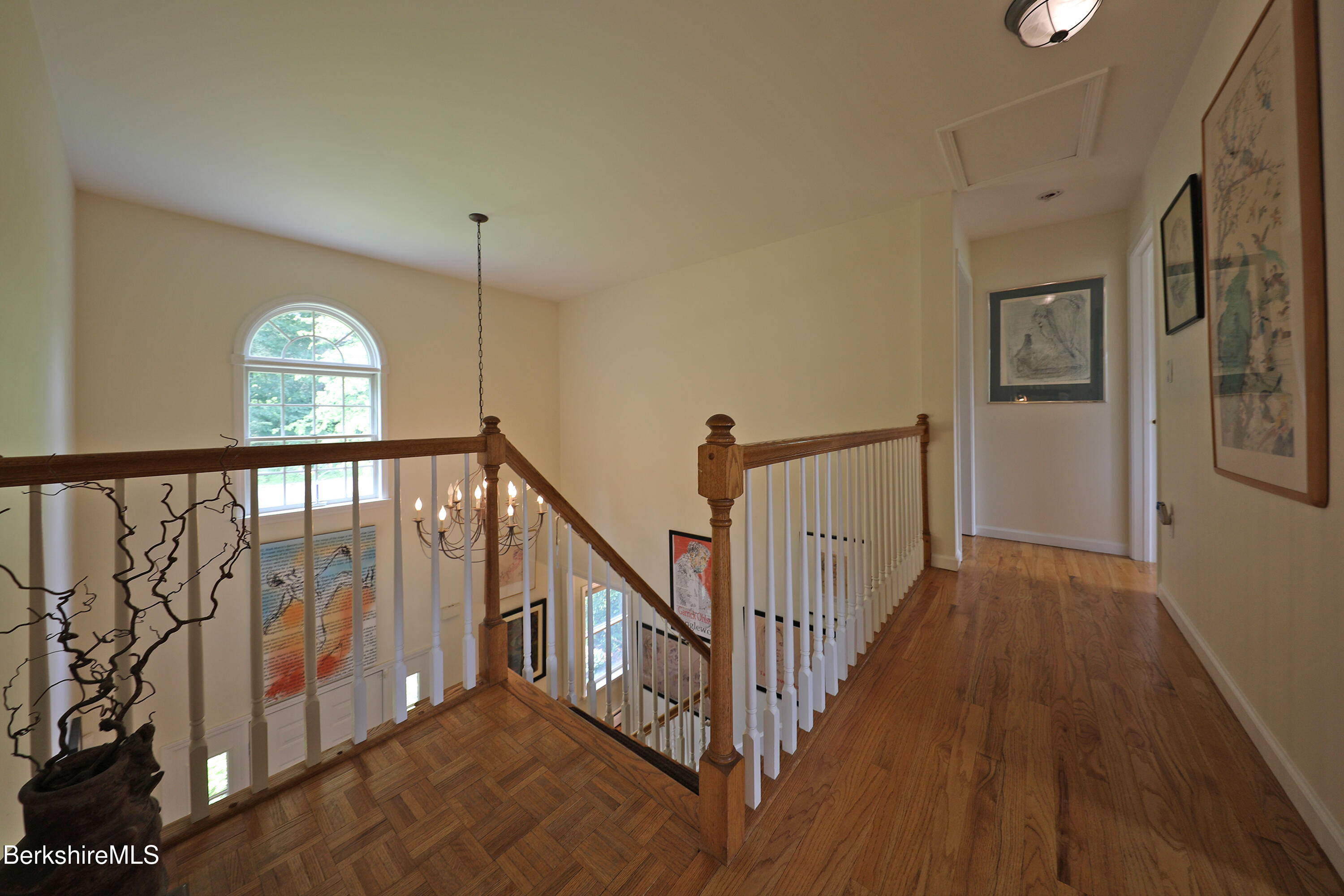 5 A Butler Road Stockbridge, MA 01262 - Photo 34 of 46 Landing to guest bedrooms